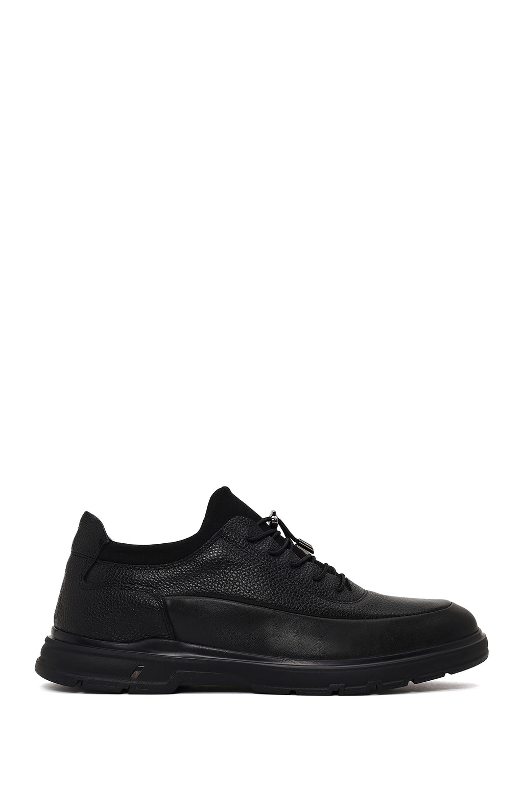 Erkek Siyah Bağcıklı Deri Casual Sneaker