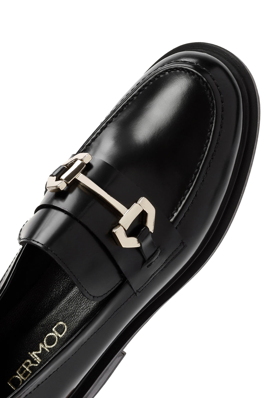 Kadın Siyah Toka Detaylı Deri Maskülen Loafer