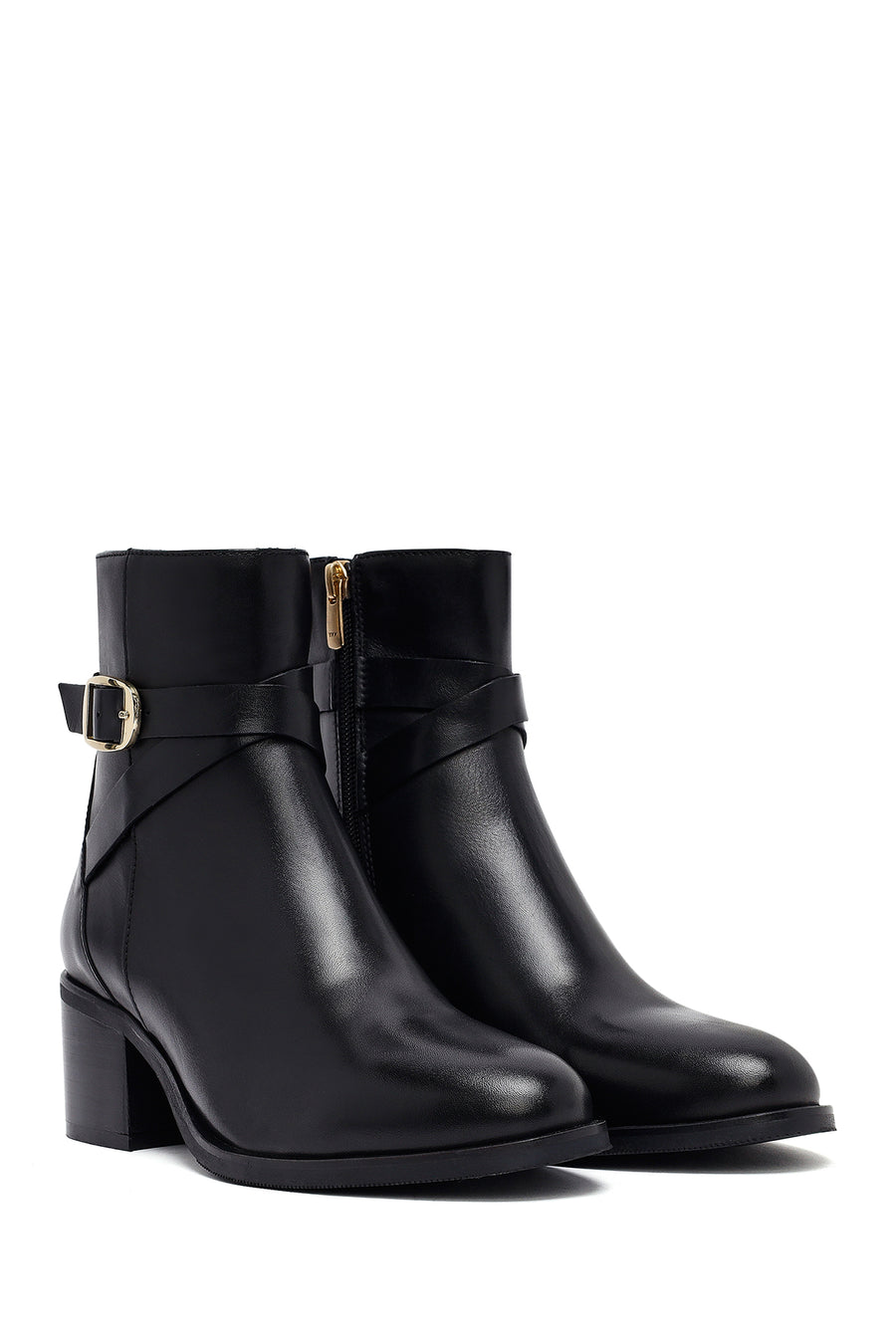 Woman Black Zip Closure Thick-Heeled Leather Boots