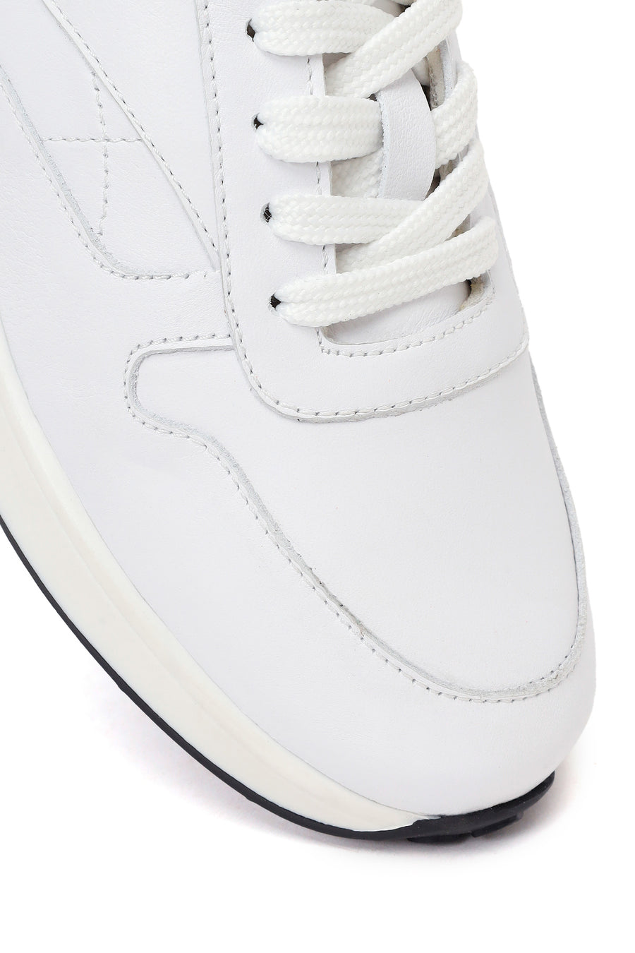 Woman White Lace-Up Leather Sneaker
