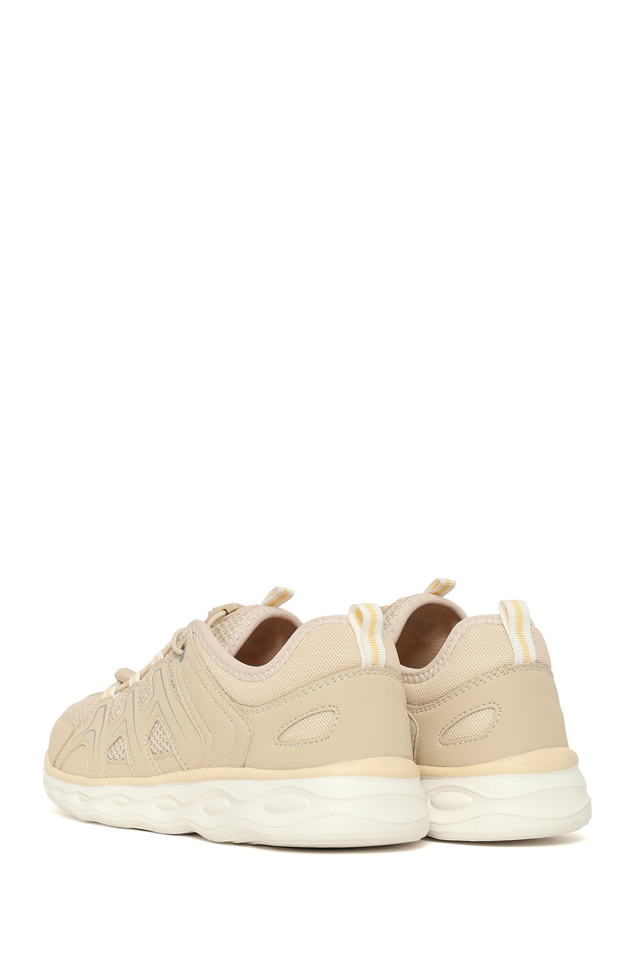 Woman Beige Thick-Soled Sneakers