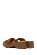 Woman Tan Thick-Soled Suede Slipper | Derimod