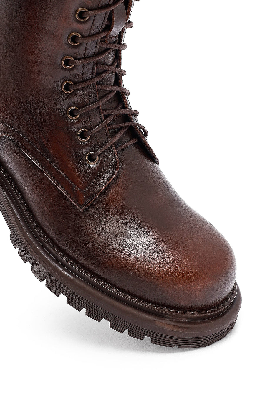 Woman Brown Zippered Leather Postal Boots