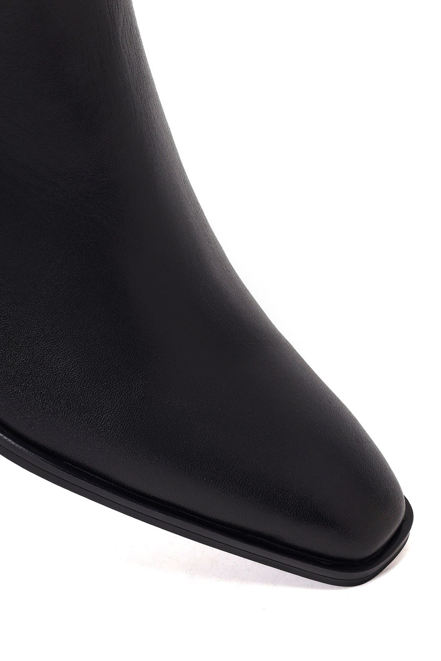 Woman Black Zip Closure Short Thick-Heeled Leather Cowboy Boots
