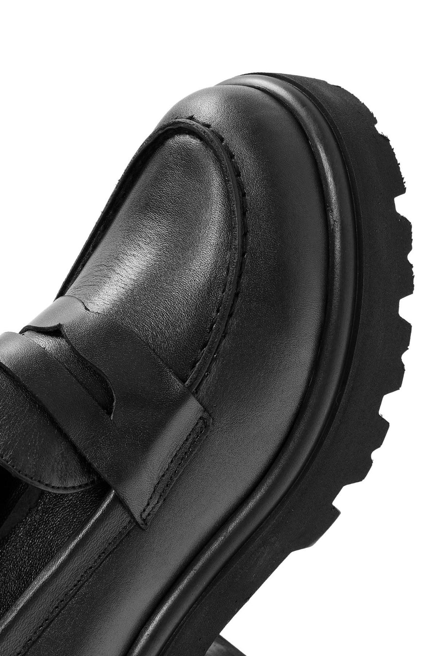 Women's Black Thick Heeled Leather Masculine Loafer