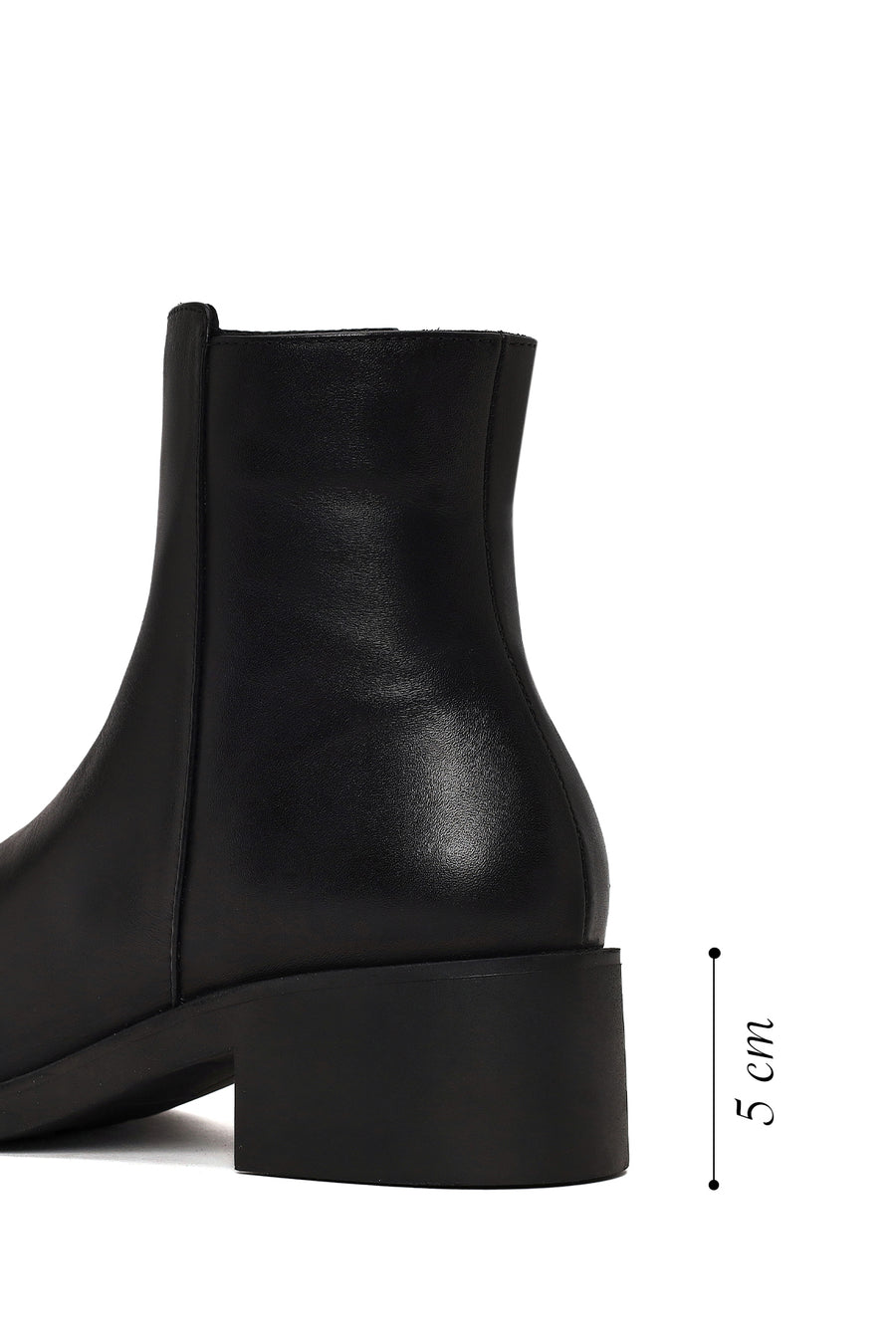 Woman Black Zip Closure Short Thick-heeled Leather Boots