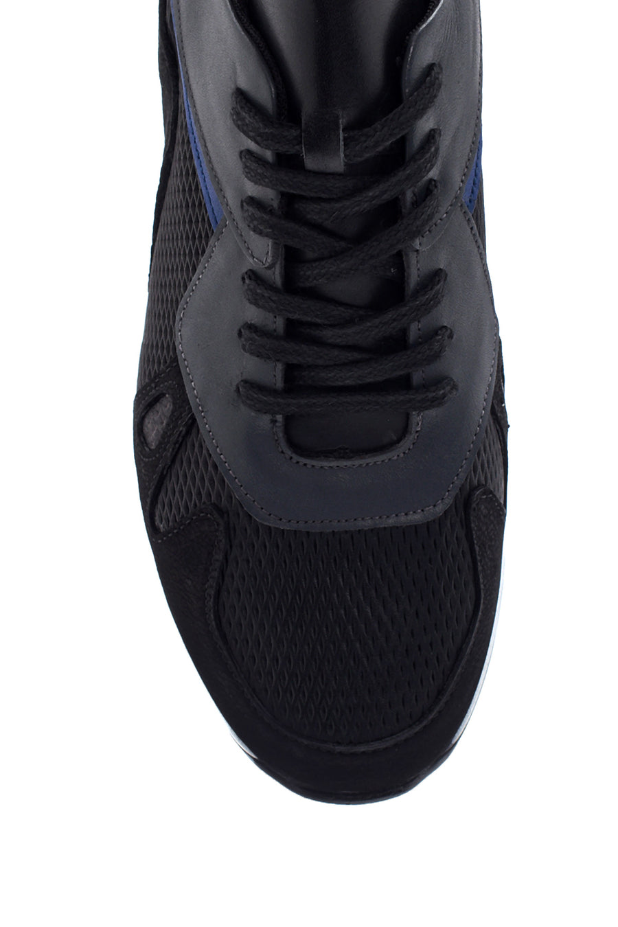 Erkek Delikli Sneaker
