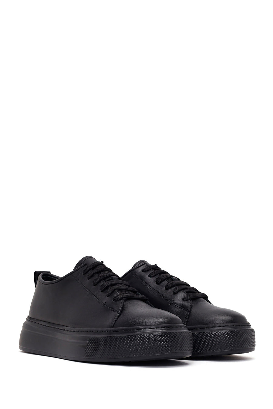 Male Black Lace-Up Thick-Soled Leather Sneaker