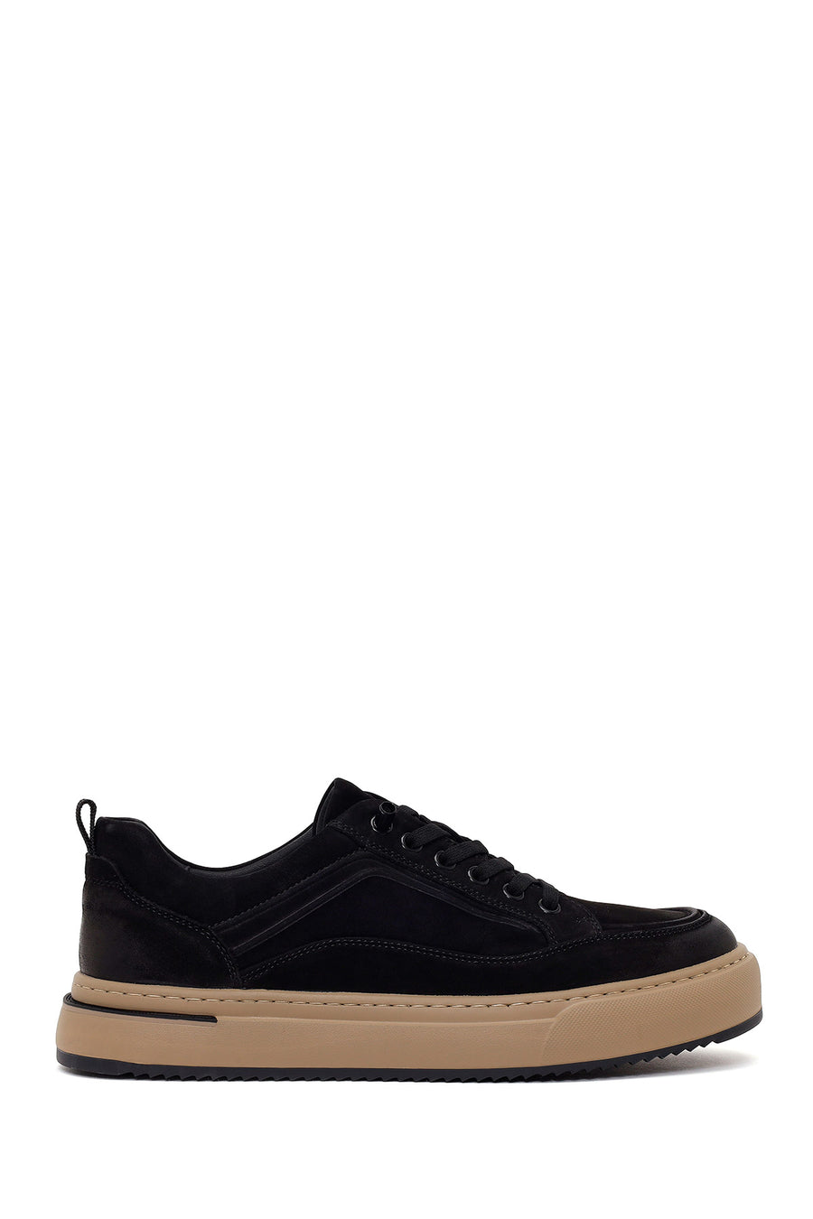 Erkek Siyah Bağcıklı Kalın Tabanlı Nubuk Deri Sneaker WM680045DN | Derimod