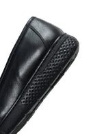 Woman Black Thick-Soled Leather Comfort Loafer | Derimod