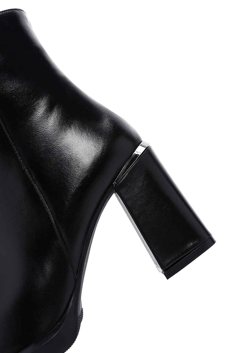 Women's Black Zippered Thick Heeled Leather Boots
