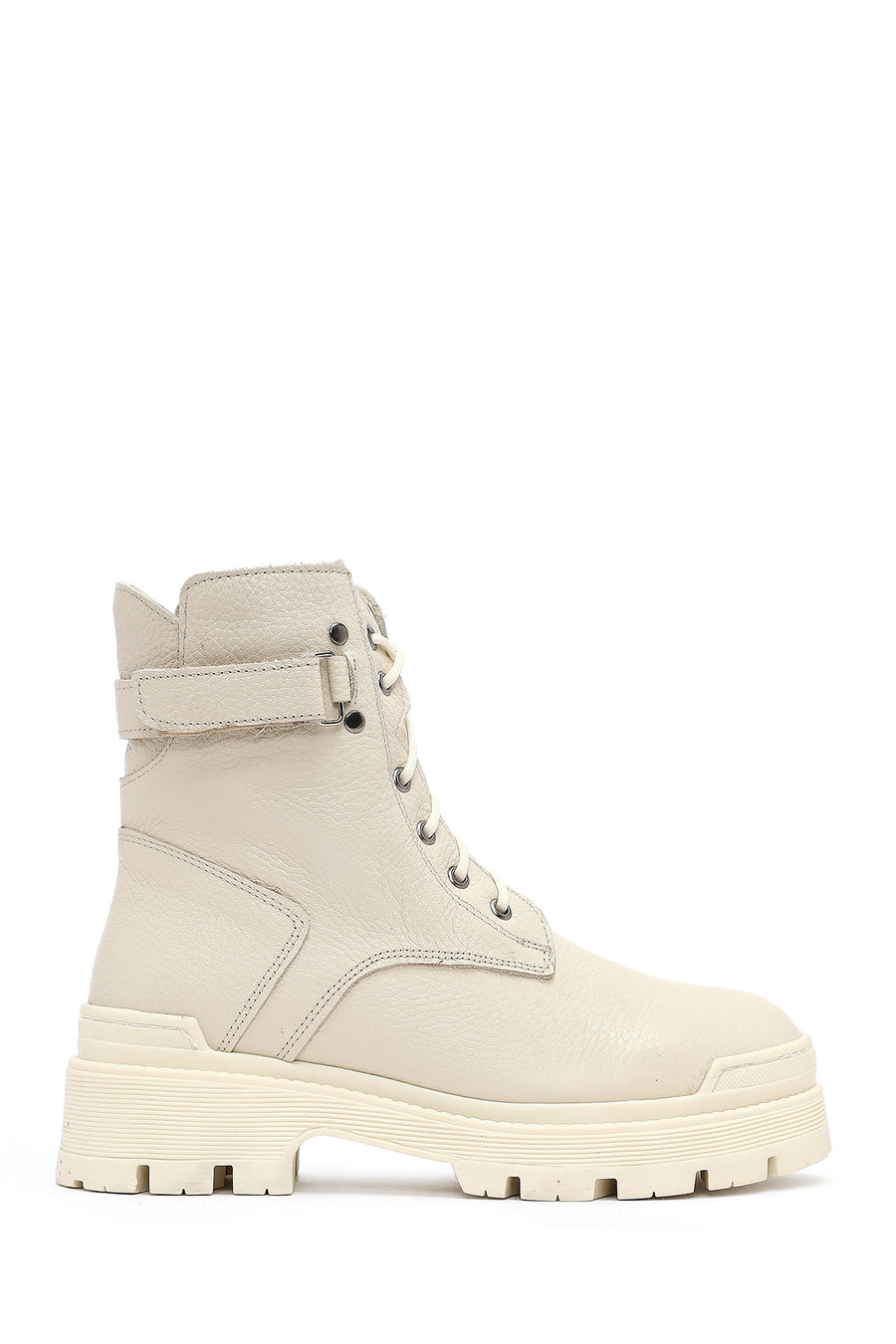 Woman Beige Lace-Up Zippered Thick Sole Leather Postal Boots 25WFD181918 | Derimod