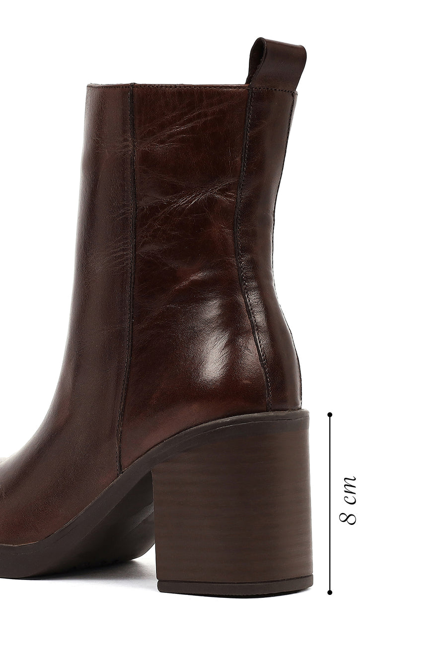 Woman Brown Zip Closure Chunky Heeled Leather Boots
