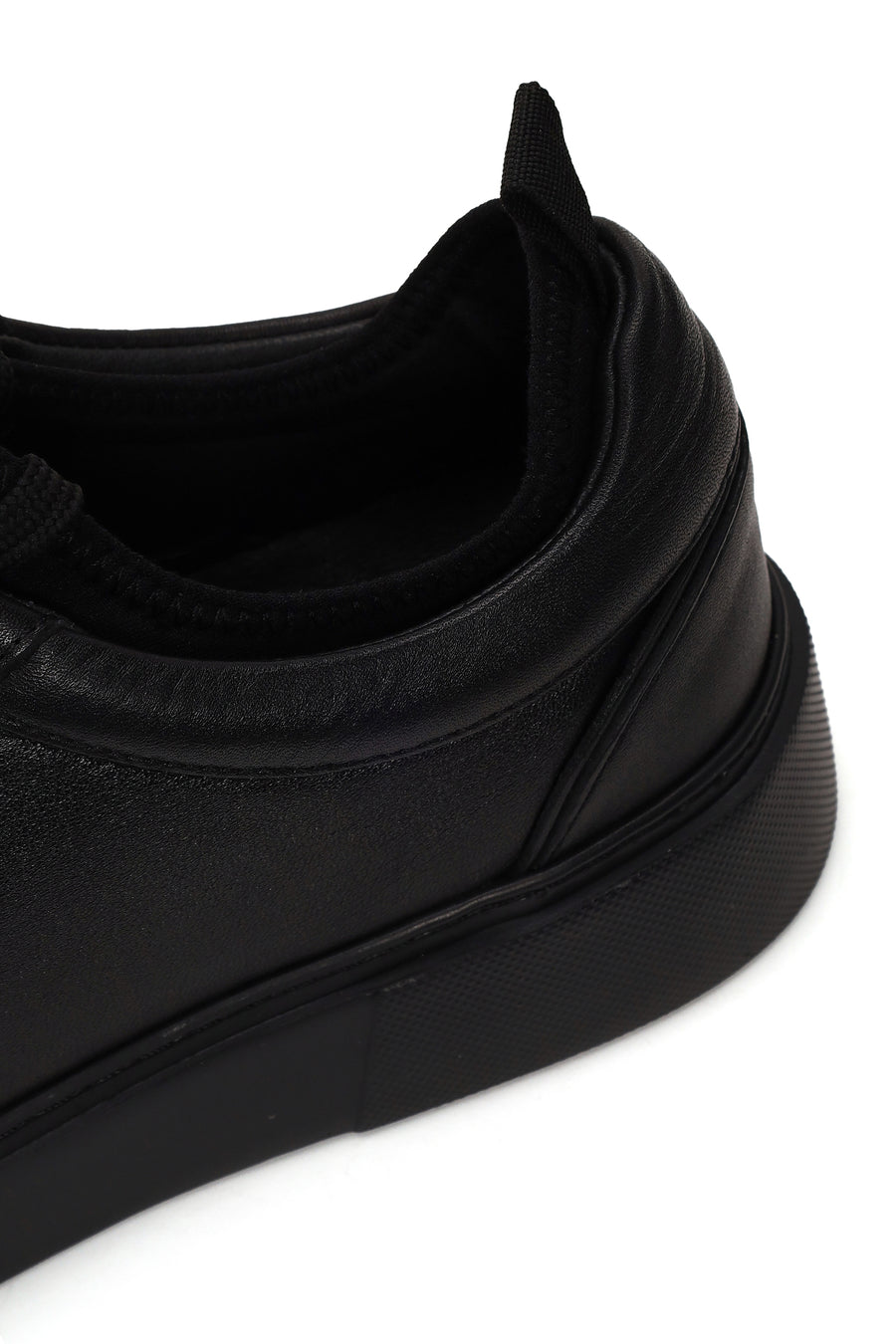 Male Black Lace-up Leather Sneaker