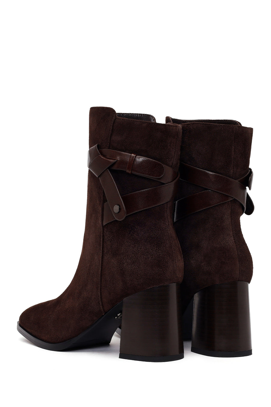Woman Brown Zip Closure Chunky Heeled Suede Boots