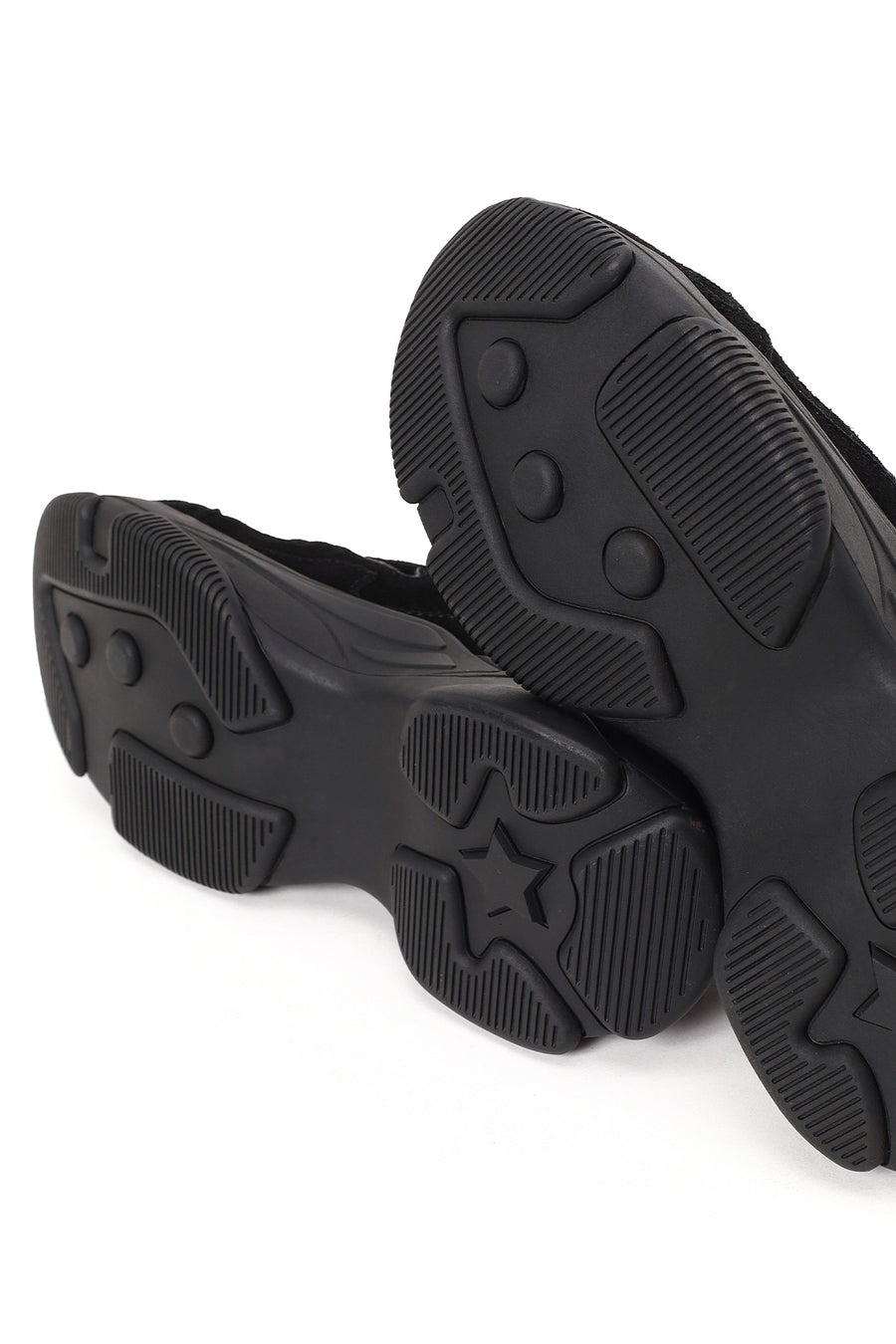 Kadın Siyah Bağcıklı Kalın Tabanlı Süet Deri Sneaker