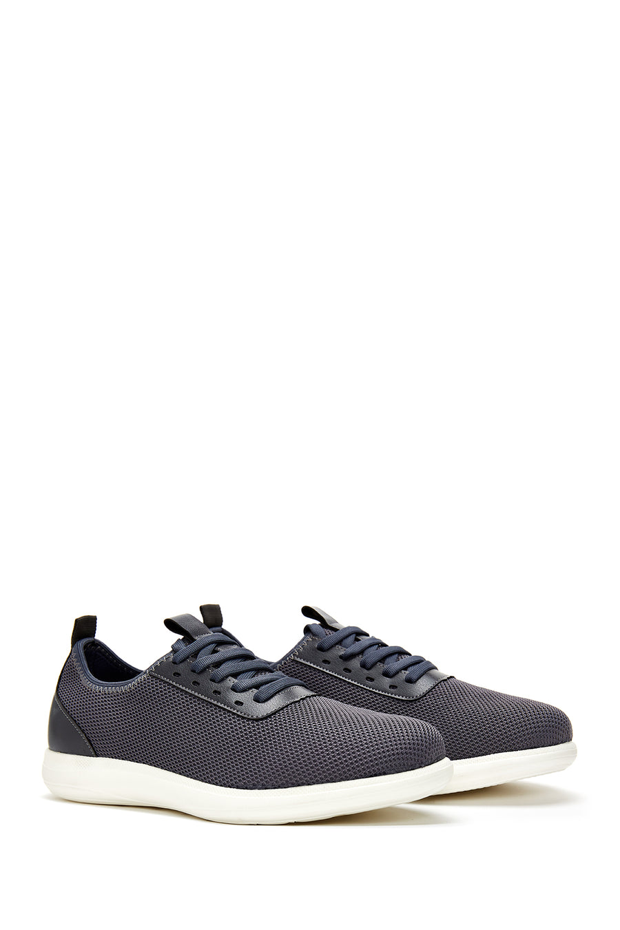 Men's Gray Sneaker