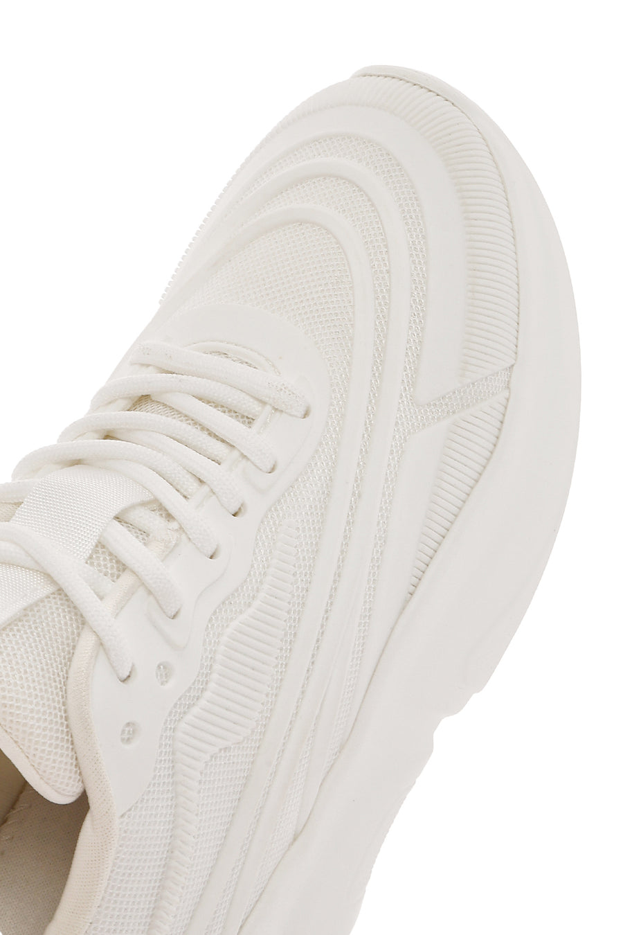 Kadın Beyaz Bağcıklı Kalın Tabanlı Sneaker