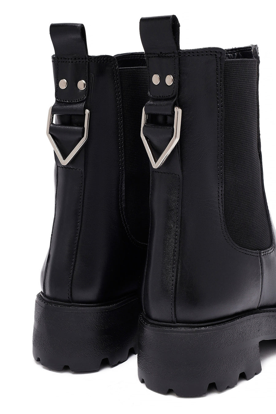 Woman Black Thick Sole Leather Chelsea Boots