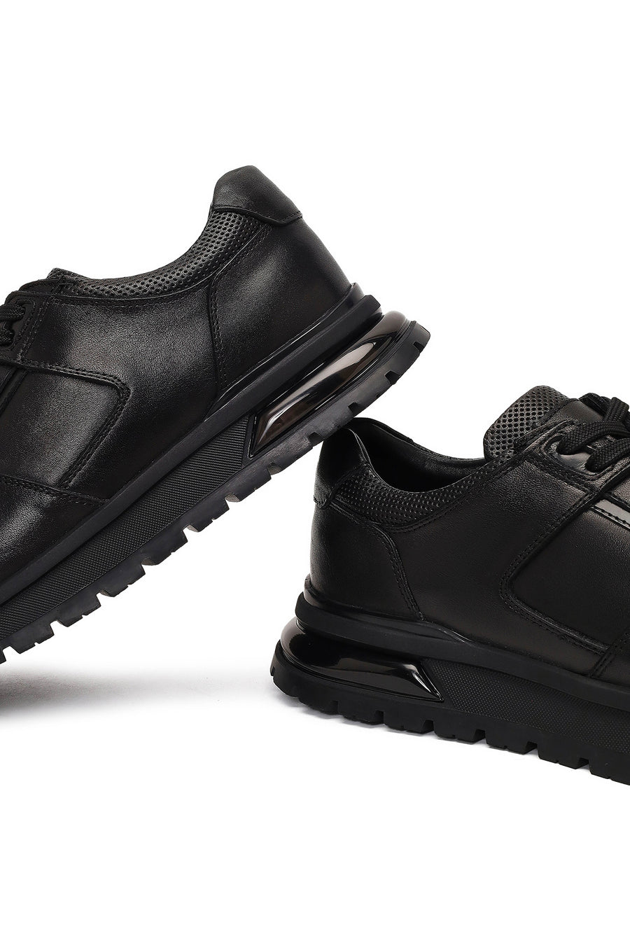 Men's Black Lace-Up Leather Casual Sneaker
