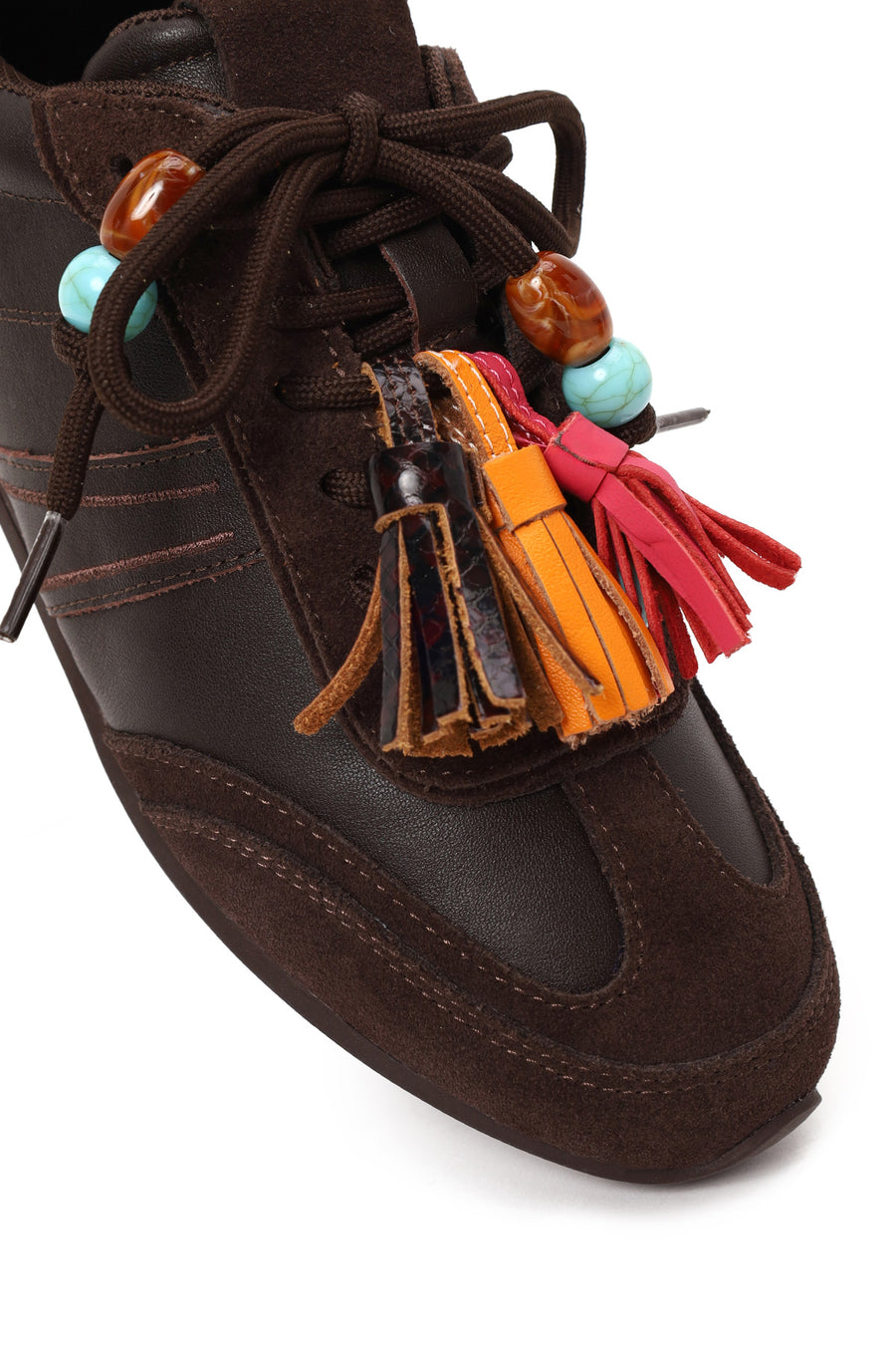 Kadın Kahverengi Bağcıklı Charmlı Leopar Deri Sneaker