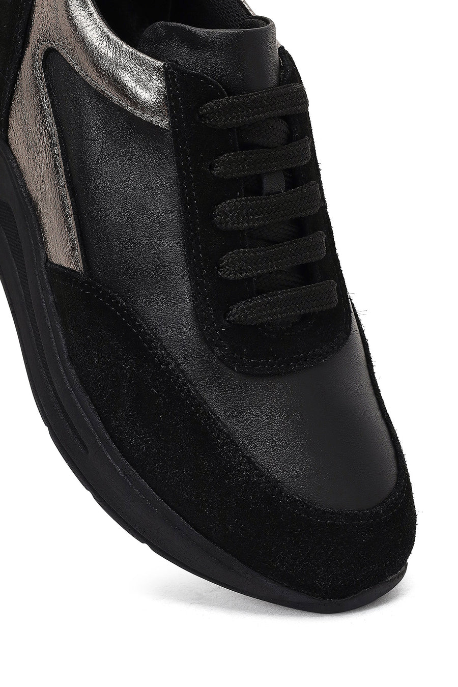 Woman Black Lace-up Wedge Heel Leather Sneaker