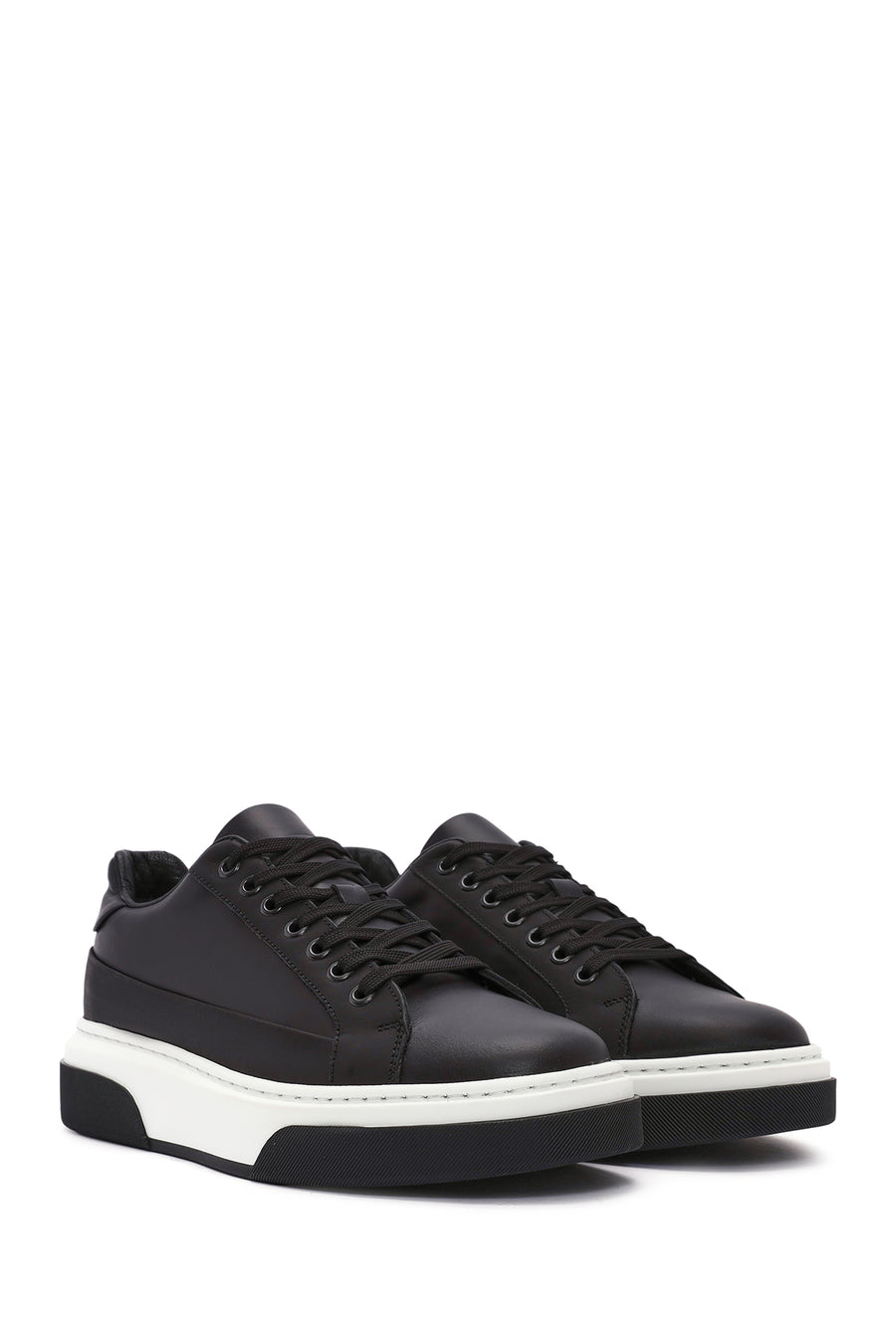 Male Black Lace-Up Thick-Soled Leather Sneaker