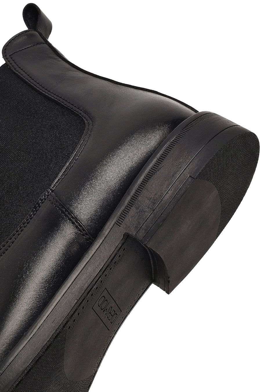 Men's Black Leather Chelsea Boot