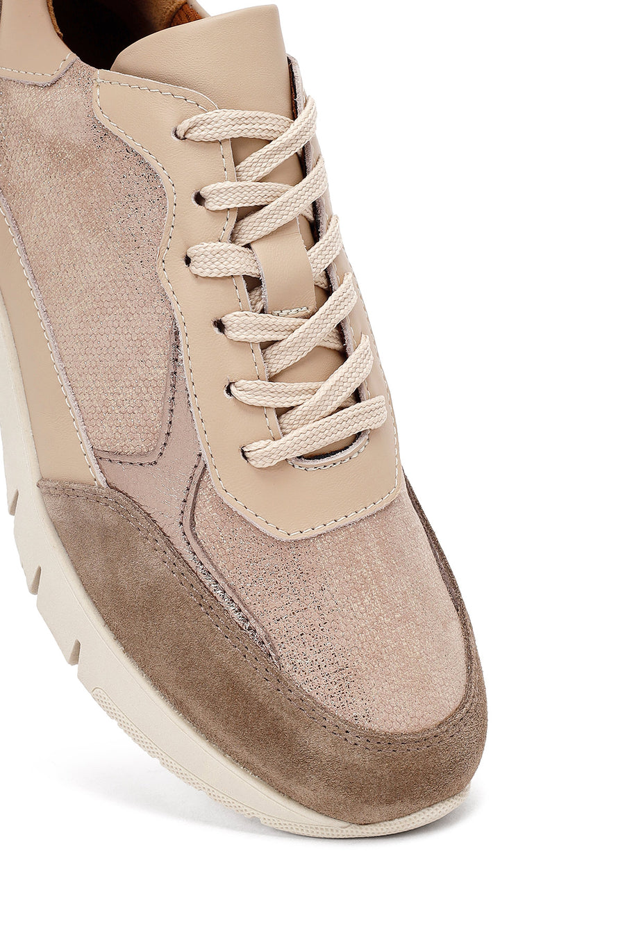 Woman Mink Laced Thick Sole Leather Sneakers
