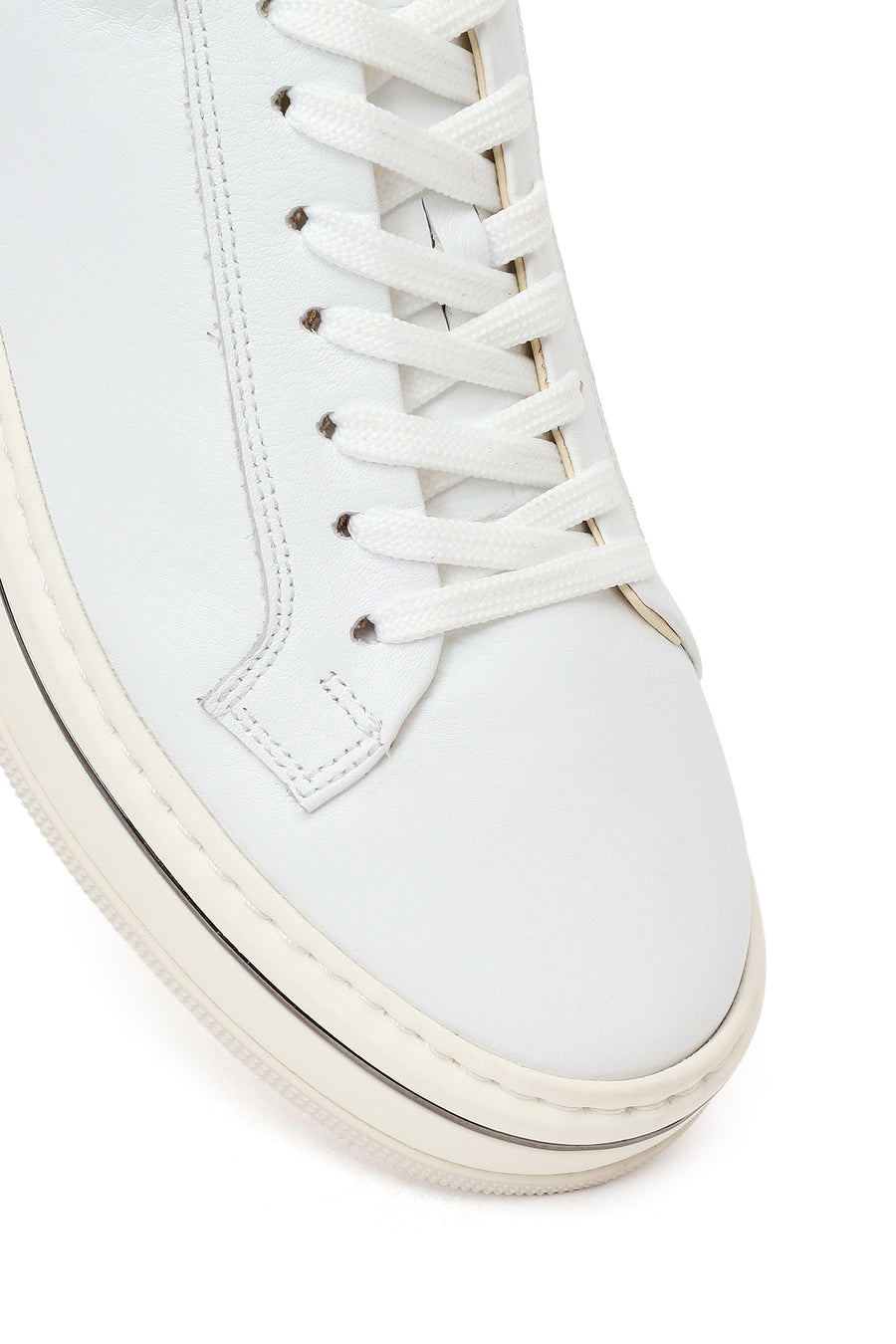 Erkek Beyaz Bağcıklı Kalın Tabanlı Deri Sneaker