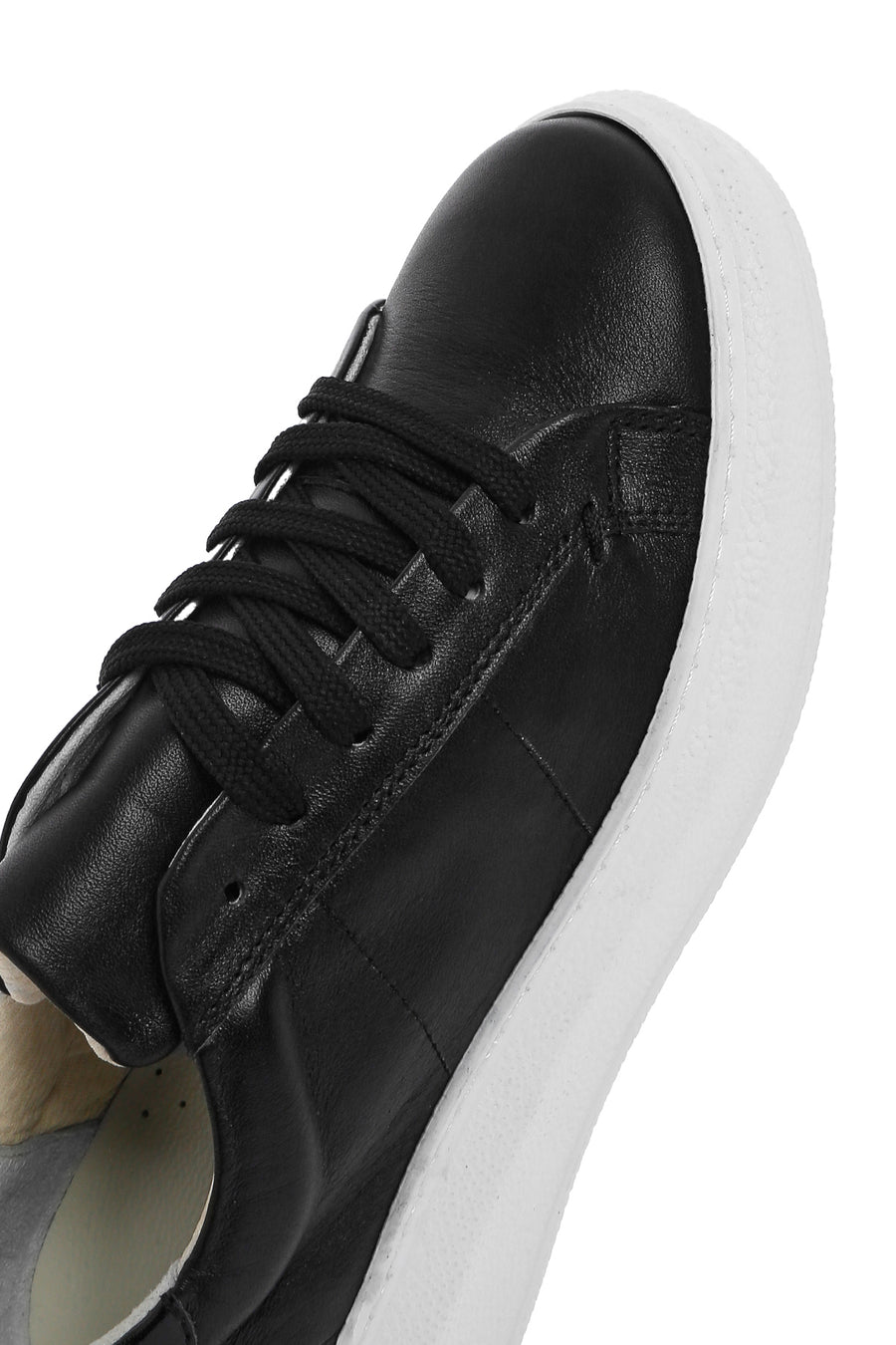 Kadın Siyah Bağcıklı Deri Sneaker