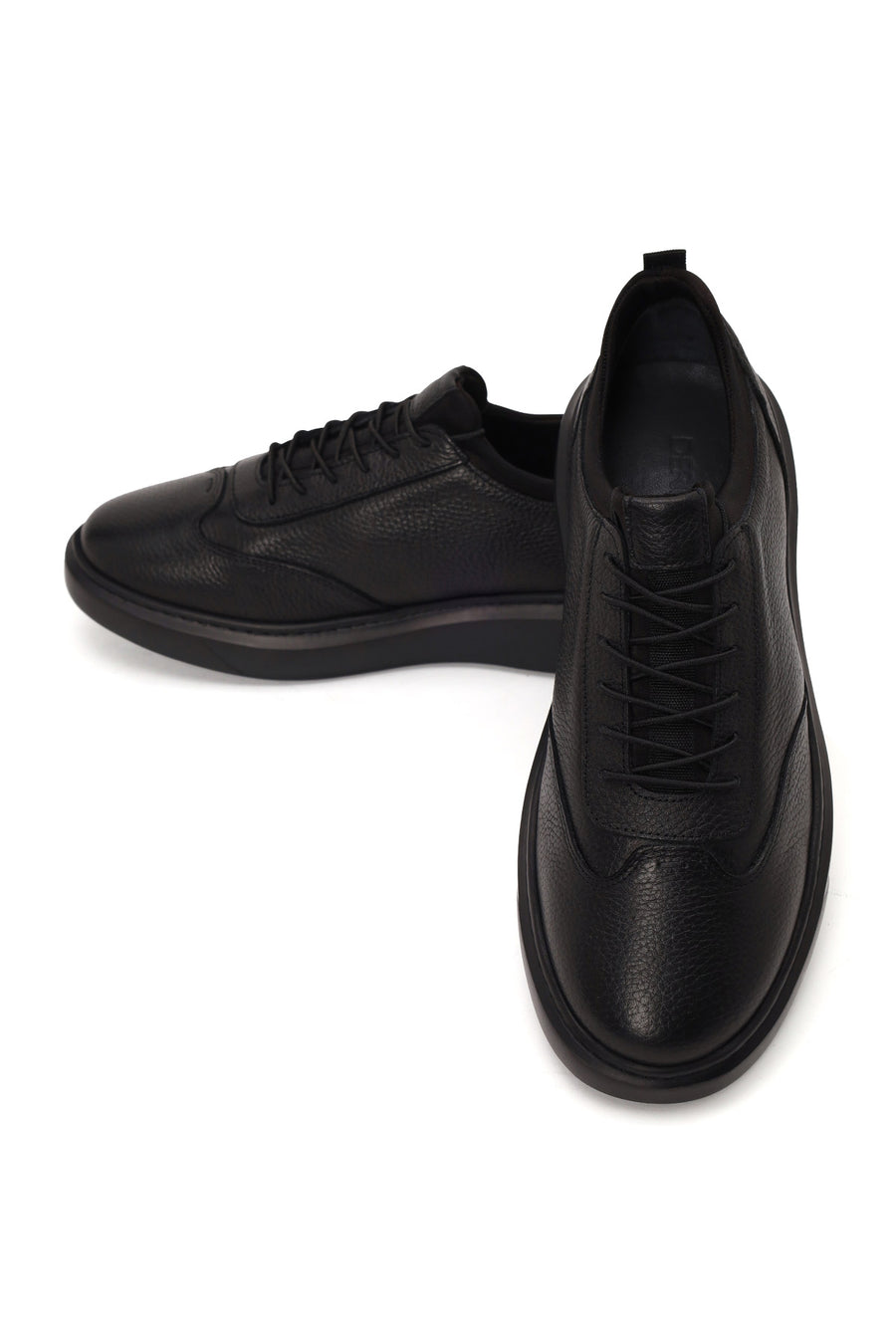 Erkek Siyah Bağcıklı Kalın Tabanlı Deri Sneaker