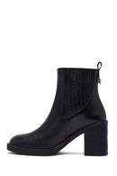 Woman Black Chunky Heels Leather Chelsea Boots | Derimod