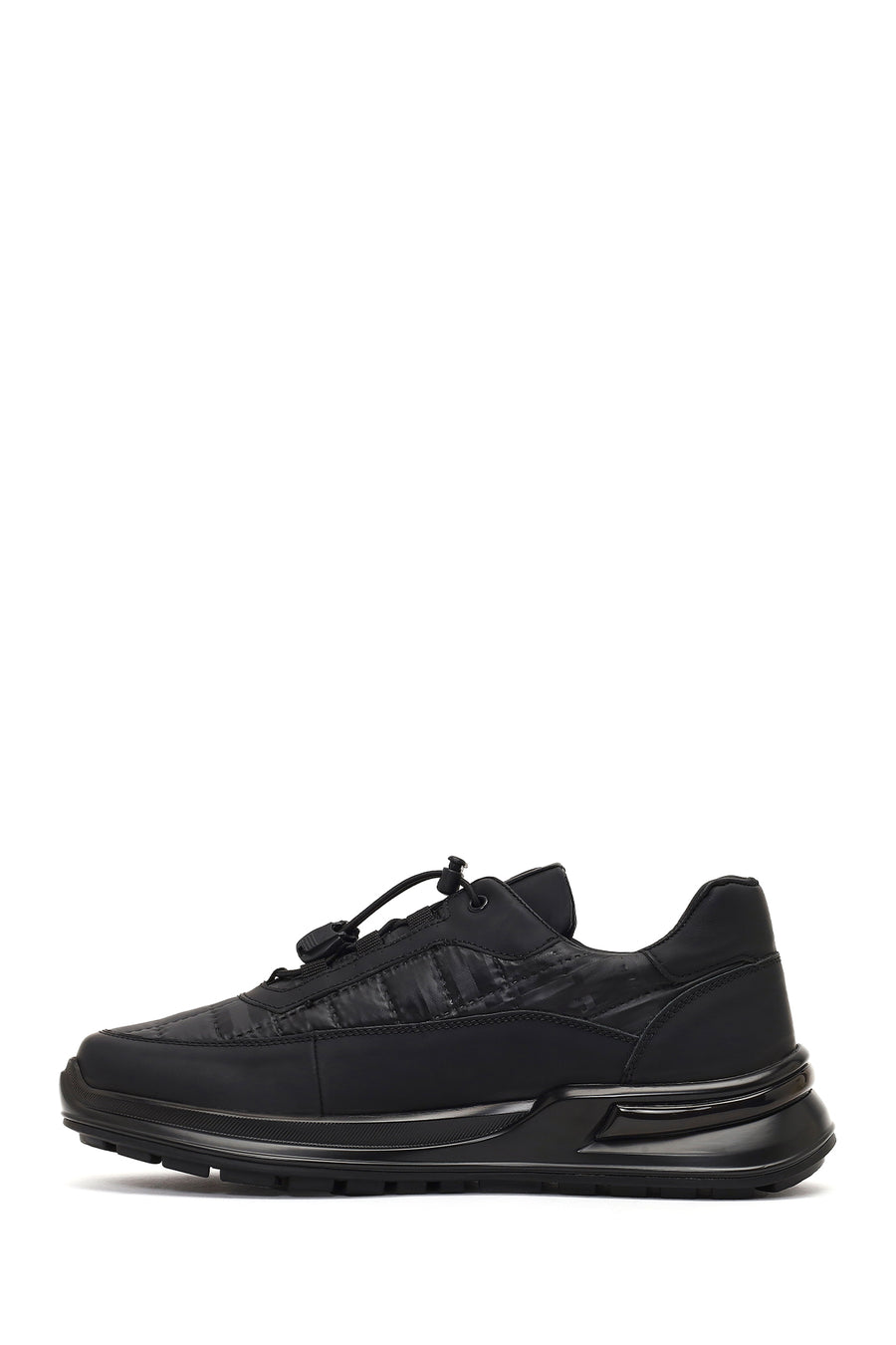 Men's Black Thick-Soled Leather Sneaker