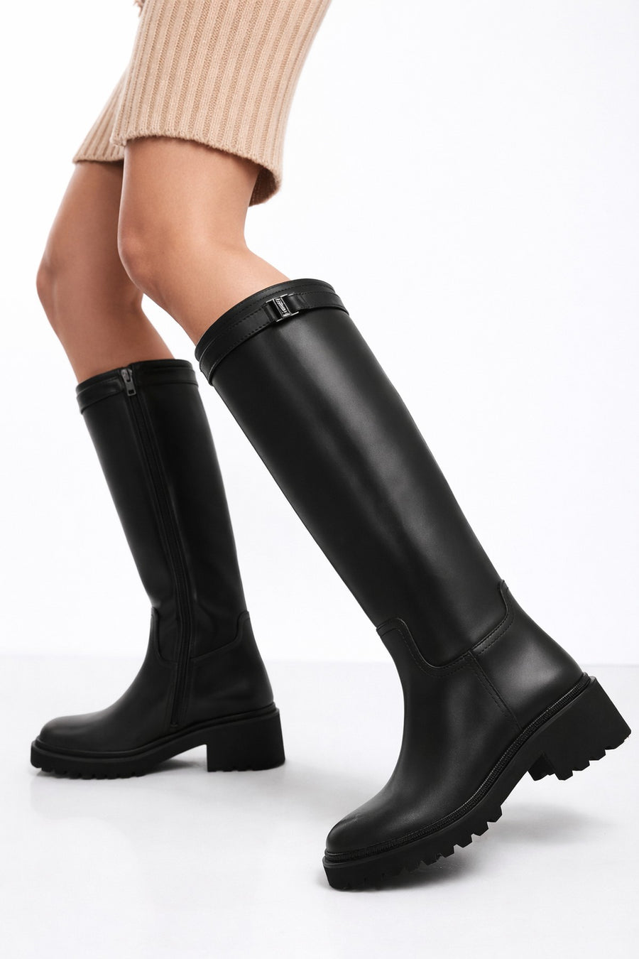 Women's Black Zippered Thick Soled Leather Boots