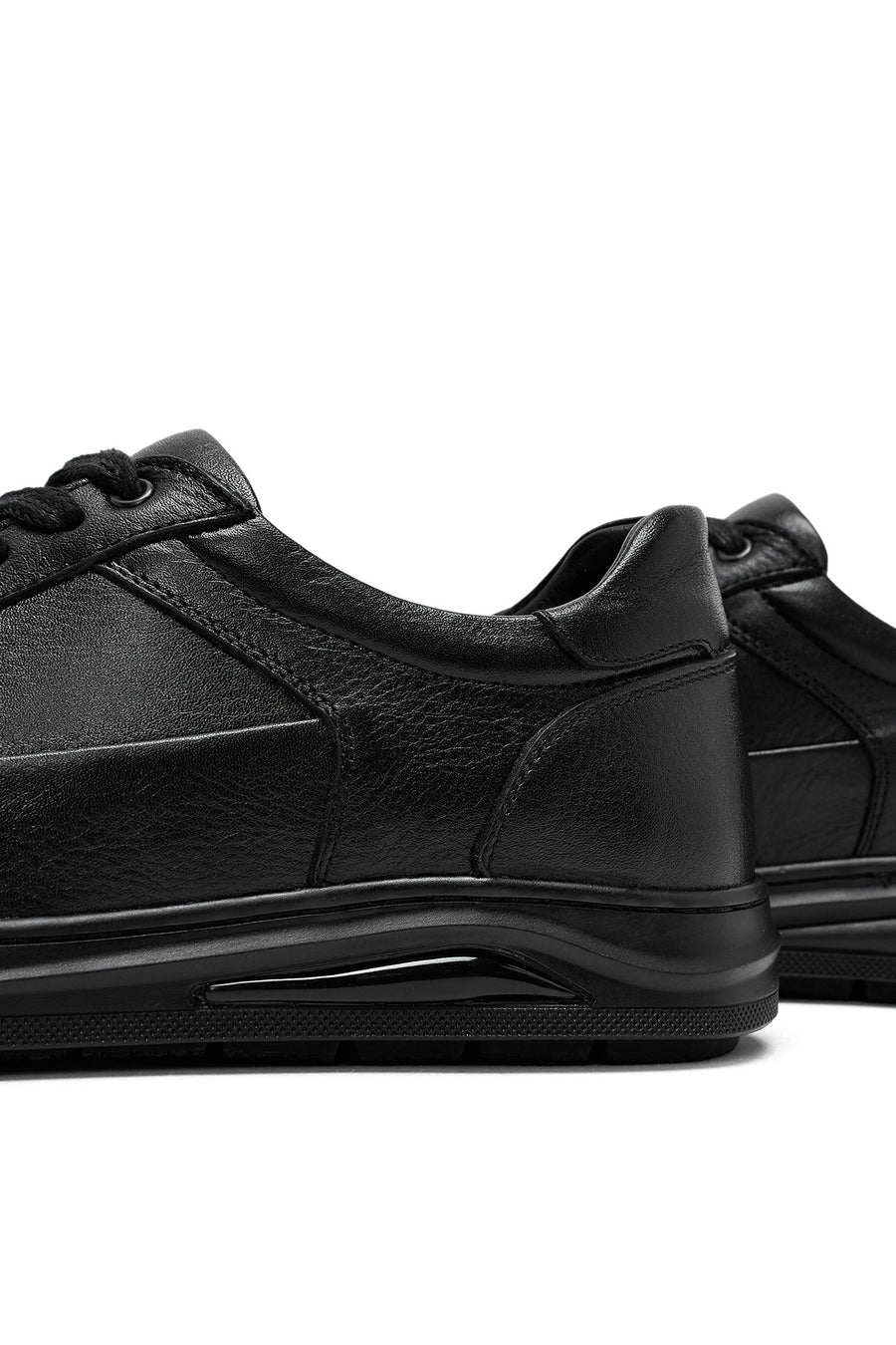 Erkek Siyah Bağcıklı Deri Sneaker