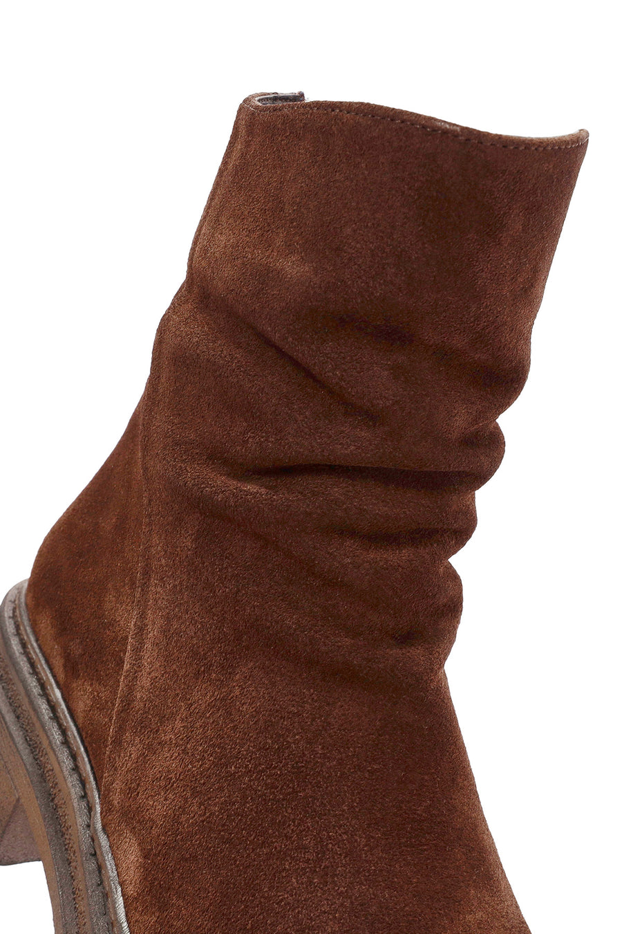Woman Brown Zippered Suede Leather Boat