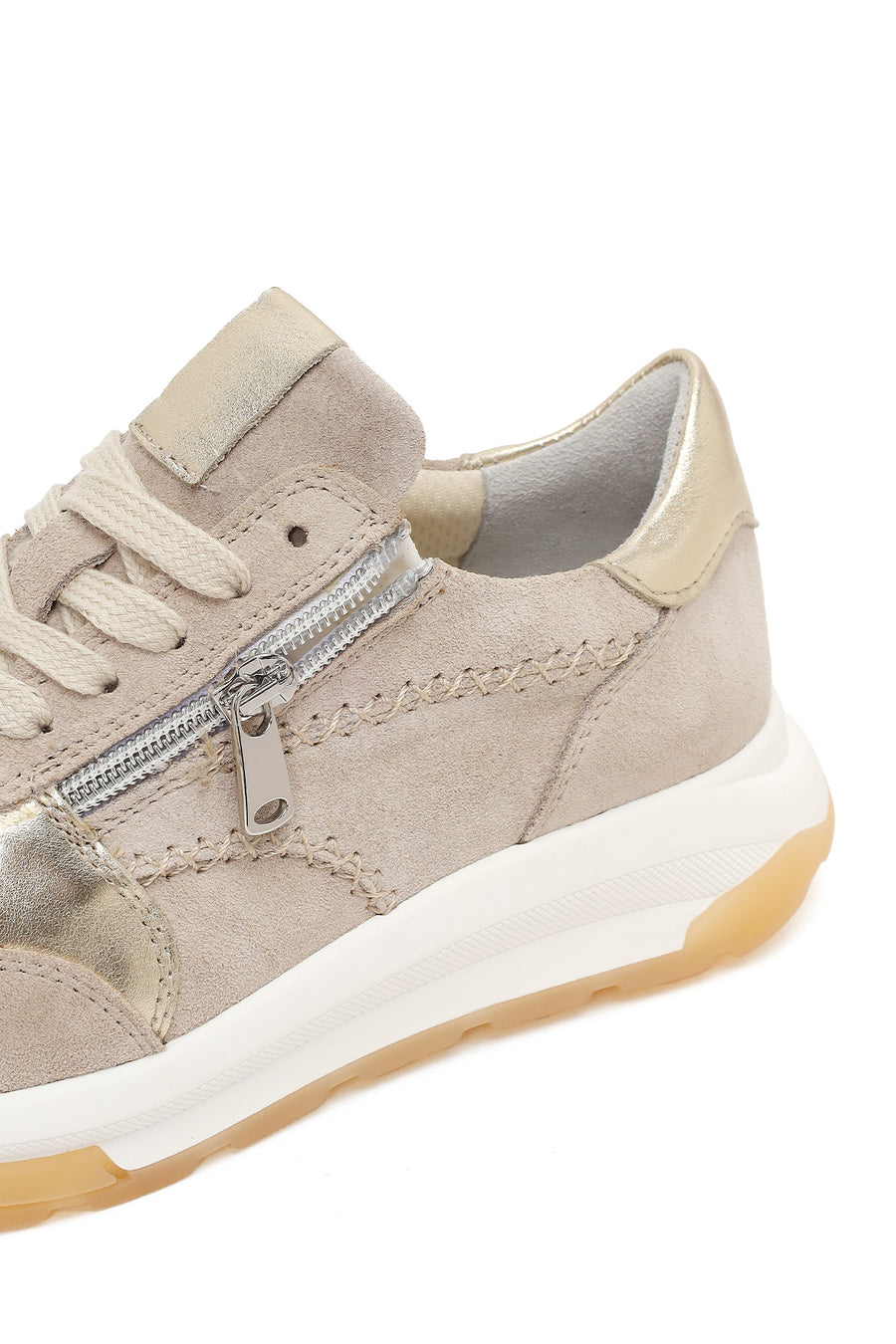 Kadın Bej Bağcıklı Kalın Tabanlı Süet Deri Sneaker