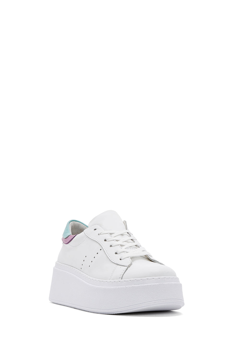 Kadın Beyaz Bağcıklı Kalın Tabanlı Deri Sneaker