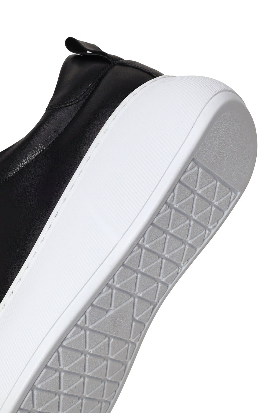 Woman Black Lace-Up Chunky Sneaker