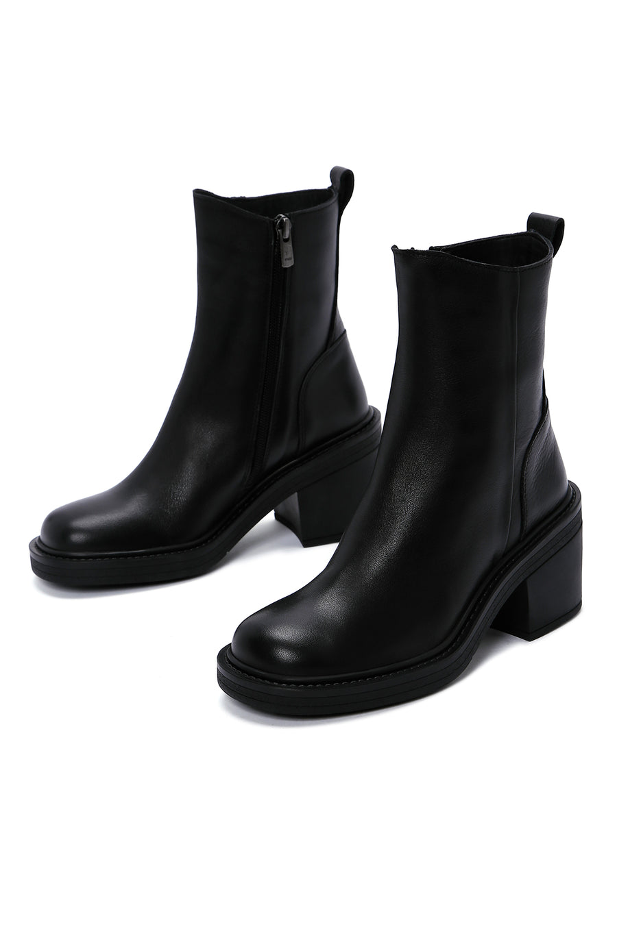 Women's Black Leather Zippered Heeled Boots
