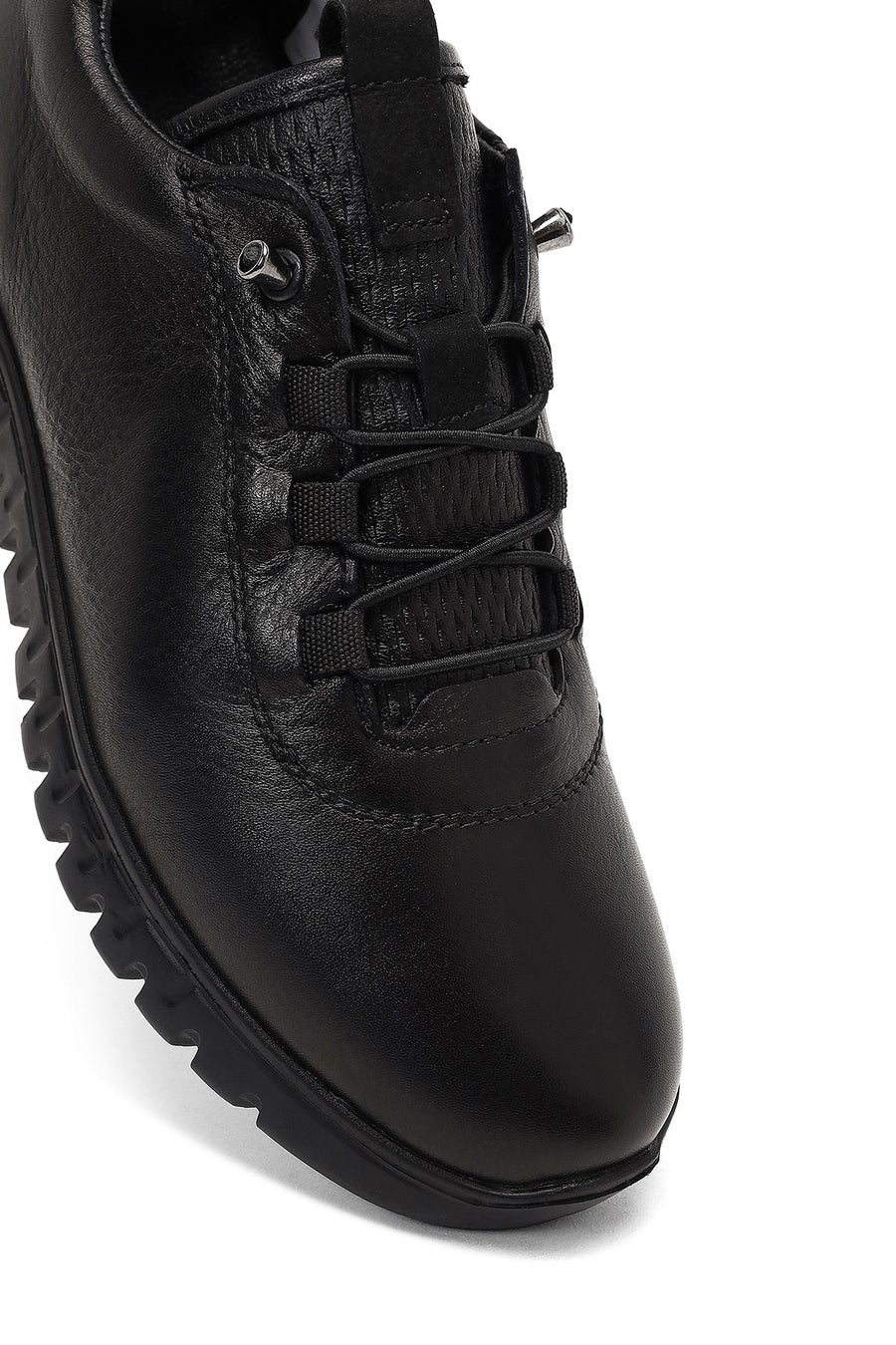 Kadın Siyah Bağcıklı Deri Sneaker