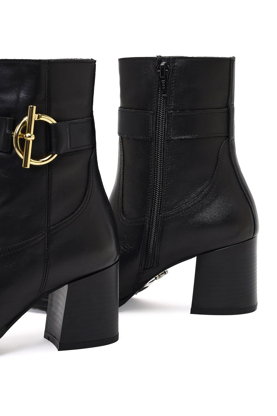 Women's Black Zippered Thick Heeled Leather Boot