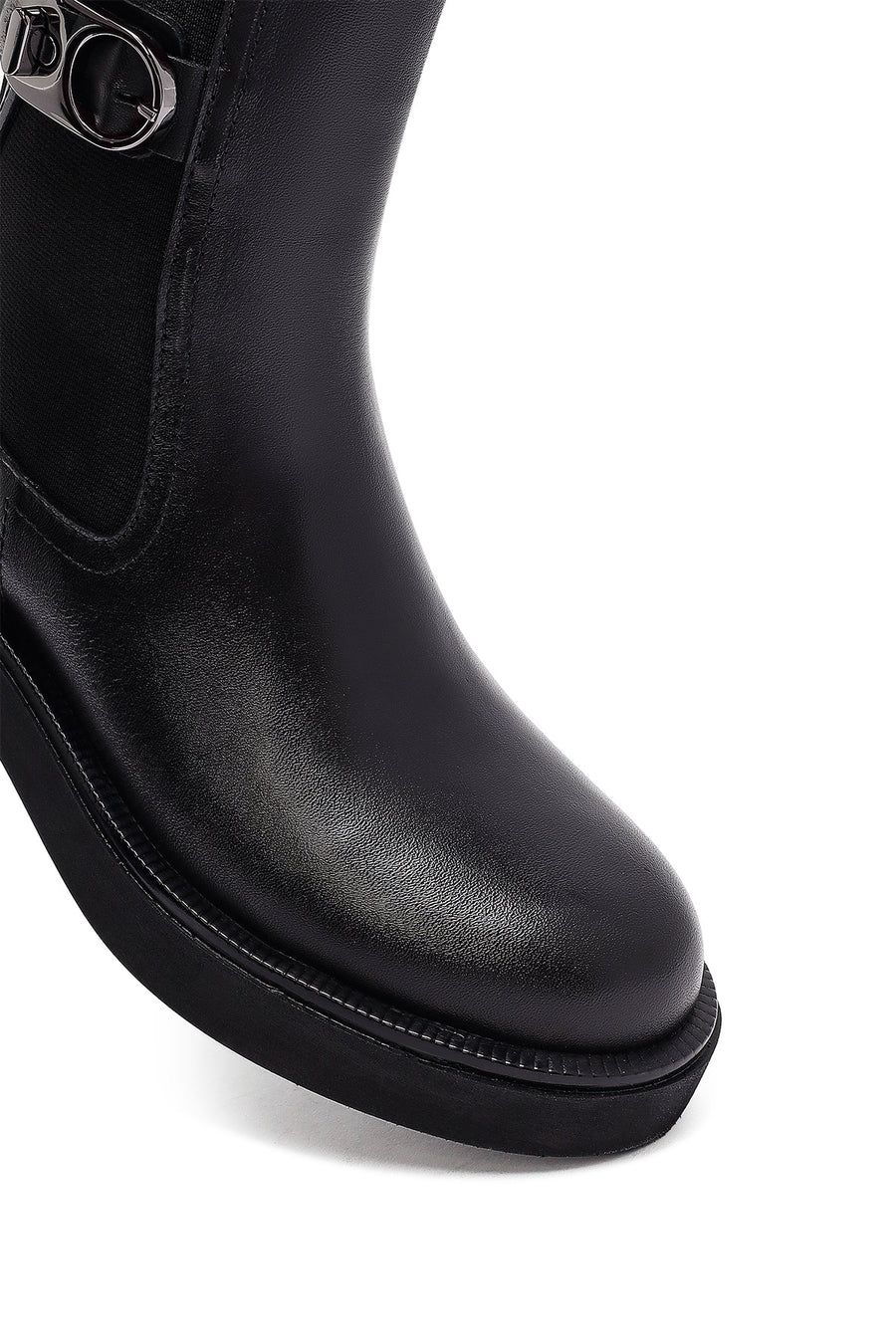 Woman Black Thick Sole Leather Chelsea Boots