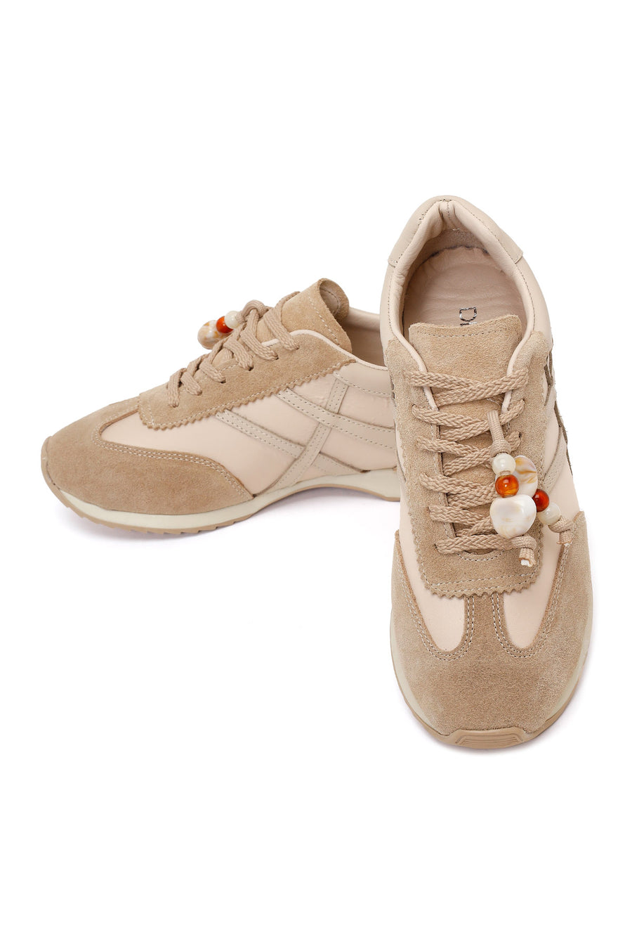 Woman Beige Lace-up Charm Leather Sneaker