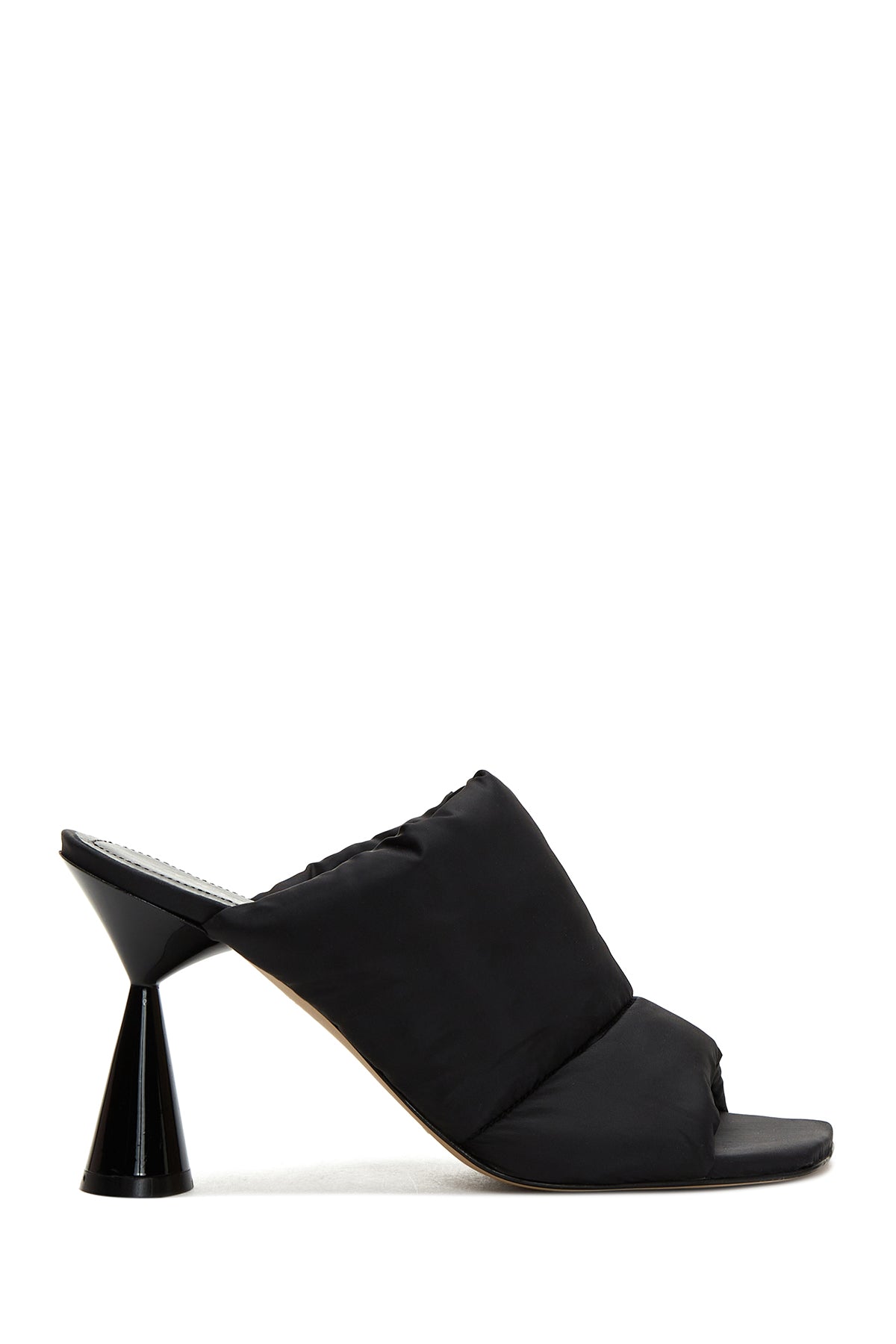 Complete the Look by Purchasing Together!