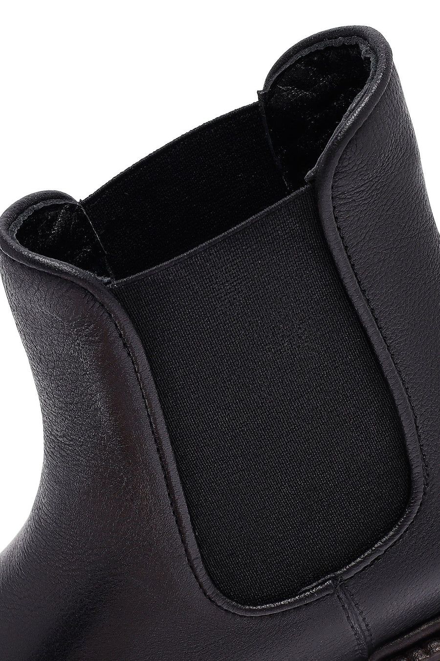 Woman Black Thick Sole Leather Chelsea Boots