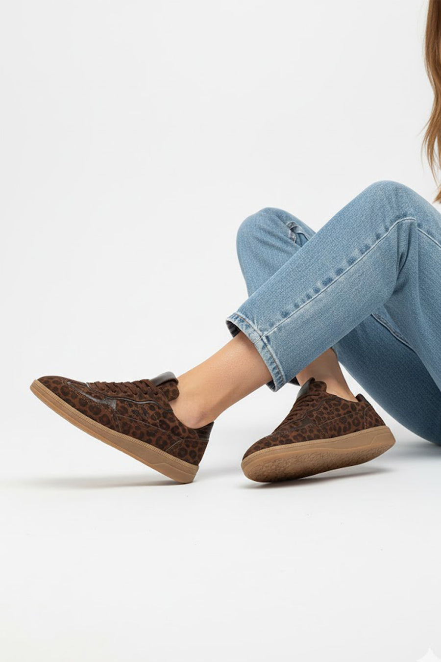 Woman Brown Lace-Up Leopard Print Suede Leather Sneaker