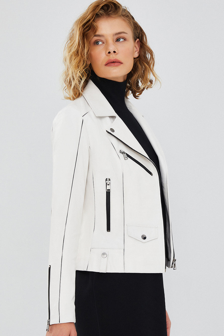 Bella Kadın Beyaz Slim-Fit Biker Deri Ceket