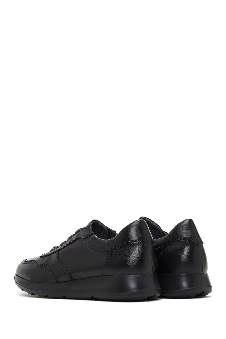Men's Black Lace-Up Leather Sneaker